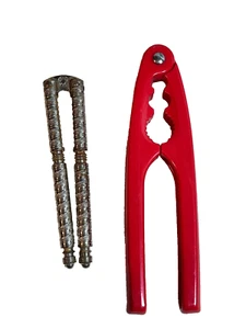 Vintage Nut Cracker Red & Silver Nut Cracker Sheller Walnut Plier Pecan Clip - Picture 1 of 1