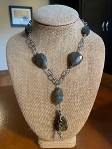 Collana Lariat in Labradorite con Croce Argento Sterling Toggle Lunghezza 25,5” - Foto 1 di 11