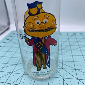 Vintage McDonald’s Collector Series Mayor Mc Cheese Tumbler Glass 1977 EUC - Picture 1 of 7