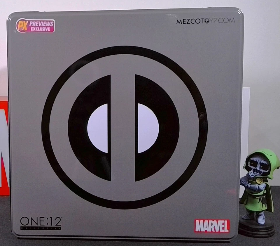 One:12 Collective Deadpool PX Previews Exclusive Figure by Mezco Toyz New - Image 1 of 2