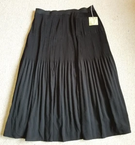 NWT $120 Womens Skirt-COMFY-USA-black silky pleated pull-on midi lagenlook-XL - Picture 1 of 5