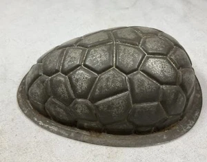 EASTER EGG CHOCOLATE METAL MOULD KITCHEN CANDY VINTAGE CHEF SWEET SHOP JELLY EAT - Picture 1 of 14