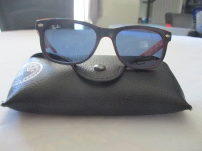 LUNETTE RAY BAN ENFANT GARCON  AUTHENTIQUE AVEC ETUI. - Photo 1/4