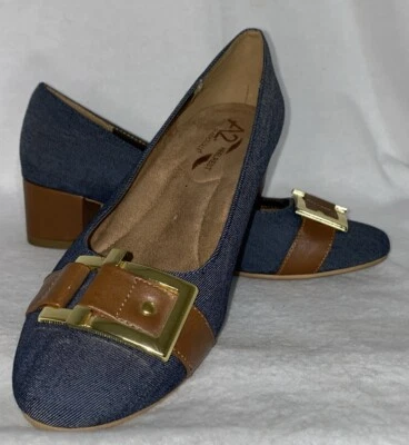 Sapato social feminino A2 by Aerosoles 8 azul alça de couro fivela dourada - Imagem 1 de 4