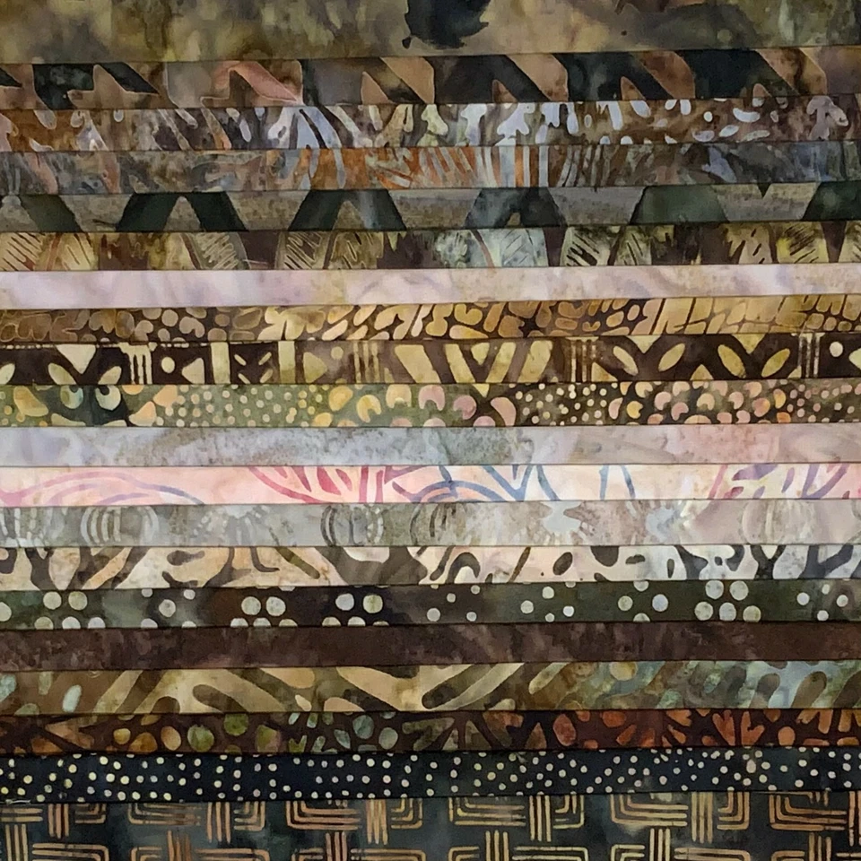 Lunn Fabrics Batiks Stash Builder 20 Fat Quarters 100% Cotton Brown Tan FQ #269 - Image 1 of 1