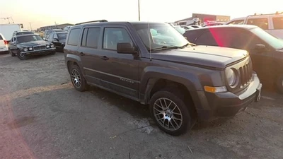 Medidor de velocímetro usado se adapta a: Jeep Patriot Cluster 2017 MPH 120 MPH sin mensaje c Foto 1 de 4