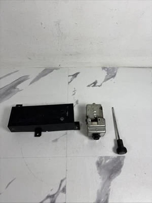 Dodge Ram & Ramcharger 1981-1993 primera generación interruptor de faros interiores y bisel Foto 1 de 4