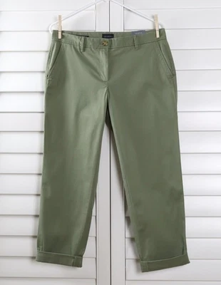 TALBOTS NWT $89 Olive Green Relaxed Chino Ankle Casual Pants Size 6 Petite - Image 1 of 4