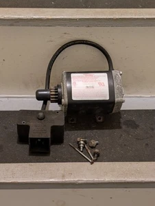 Original OEM Tecumseh Elektrostarter #33329D mit Hardware getestet - Bild 1 von 5