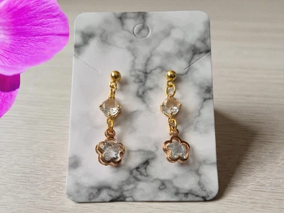 Orecchini Fiore Cristallo – Eleganza Trasparente, Fatti a Mano - Immagine 1 di 4