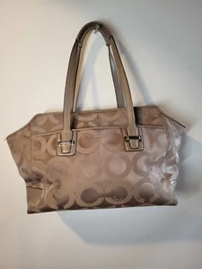 Coach Alexis Carryall Shoulder Tote Bag Beige Signature Piece - Picture 1 of 17