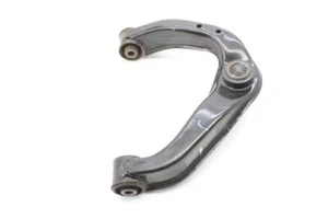 Brazo de control superior delantero derecho pasajero Nissan Frontier 2005-2019 4,0 L - Imagen 1 de 12