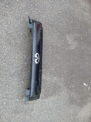 2001 2002 2003 Infiniti QX4 Front Upper Grille Grill OEM Unknown Black  Foto 1 de 4
