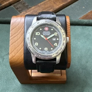 Wenger Swiss Military Herren 79932 Uhr schwarzes Zifferblatt Lume Zeiger Taucher - Bild 1 von 3