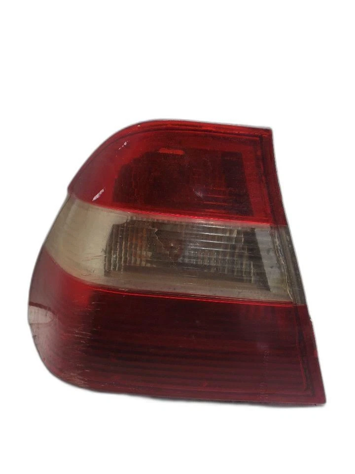 Lanterna traseira do motorista sedã quarto de painel montado se encaixa 99-00 BMW 323i 1327768 - Imagem 1 de 4