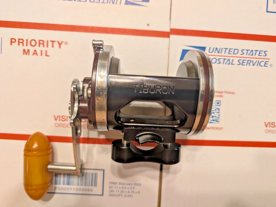 PENN SQUIDDER 140 TIBURON FRAME 24-56 OVERSIZED POWER HANDLE SERVICED NICE L@@K - Image 1 of 4