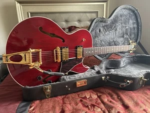 Gibson ES-135 Gold Hardware W/ Bigsby Tremelo - Picture 1 of 19