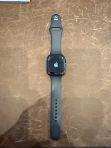 Apple Watch Series 8 GPS/Cellular 45mm Midnight Aluminum - Midnight Sport Band - Picture 1 of 4