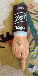 Vintage Schlitz Dark Lager Pointing Finger Beer Tap Handle Man Cave Bar - Picture 1 of 10