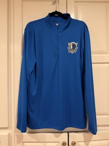 Dallas Mavericks Quarter-Zip Pullover with Logo Size Large EUC - Picture 1 of 6