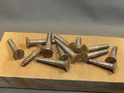 Lot de vis à bois tete fraisée ancien stock quincaillerie 10x55  17 pièces - Photo 1/4