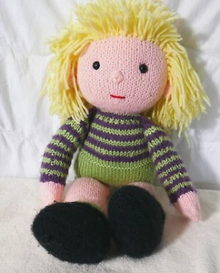 Handmade Crochet Amigurumi Yellow Hair Doll Toy Gift Striped Green Shirt - Foto 1 di 7