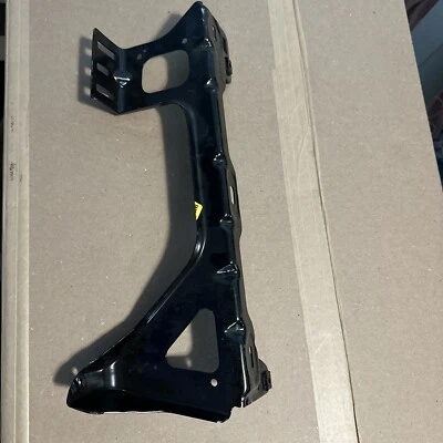 Soporte de radiador Chevrolet Silverado 2500 2007-2013 izquierda derecha acero 2 piezas Foto 1 de 2