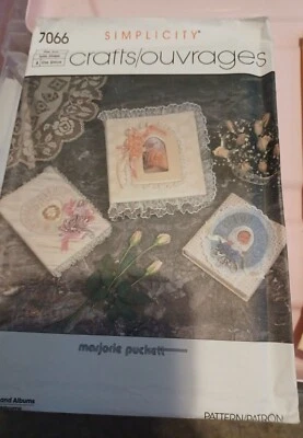 Photo Book Covers Albums Simplicity 7066 Craft Sewing Pattern UC FF VTG Puckett - Image 1 of 3