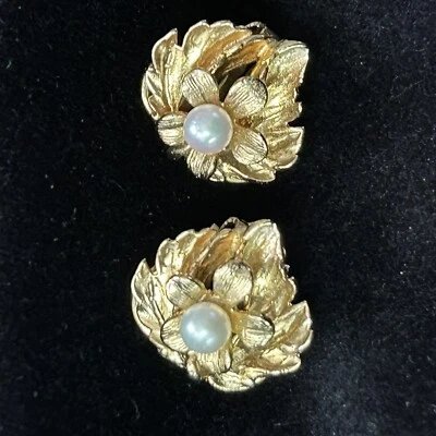 Винтажные серьги-клипсы с надписью Napier золотистый лист искусственный жемчуг - Изображение 1 из 4