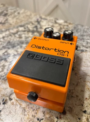 Boss DS-1 Distortion Guitar Effects Pedal – Classic Orange  Tested & Works Great - Image 1 of 4