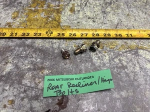 05-06 OUTLANDER Rear Seat Recliner Hinge Bolts Set Of 3 - Picture 1 of 14