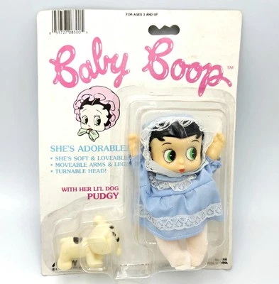 1988 M-Toy Marty Juguete Bebé Betty Boop & Pudgy Azul Vestido y Gorro Muñeca 5" Nuevo en Paquete Foto 1 de 4
