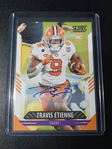 Travis Etienne - Score Football 2021 - Jacksonville Jaguars - Auto - RC - Bild 1 von 3