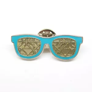 Blue Stylish Glasses Pin American Optometric Association Lapel Collectible - Picture 1 of 6