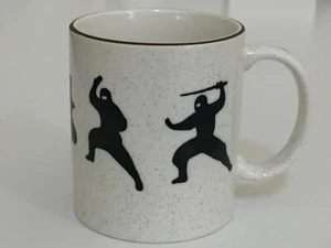Japanischer Ninja 3-5/8 Zoll H Becher Teetasse Keramik/Made in Japan - Bild 1 von 6