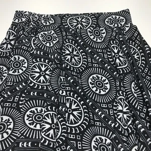 True Rock Skirt Girls Size Large Black White Print Skater Raw Edge Knee Length - Picture 1 of 12