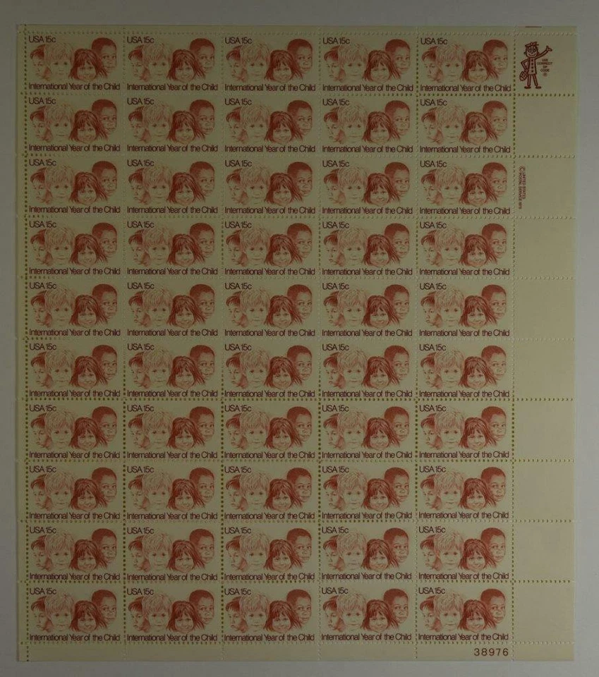 US SCOTT 1772 PANE OF 50 YOUR OF THE CHILD STAMPS 15 CENT FACE MNH - Image 1 of 1