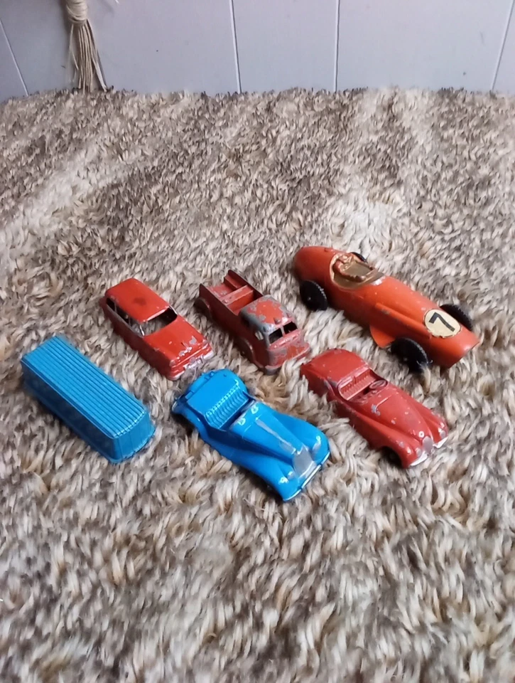 6 Vintage Tootsie Toy Metal Cars, Indy Race Car #7, Jaguar, Ford, Trailer ect - Image 1 of 4