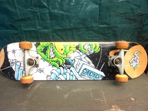 PATINETA VINTAGE KRYPTONICS SERIE PERSONALIZADA MADERA RESISTENTE 31 x 7 1/2 pulgadas L399 - Imagen 1 de 10