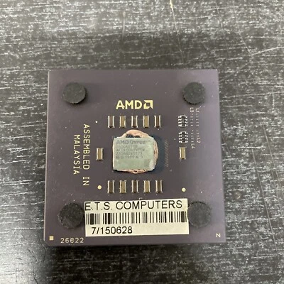 AMD Mobile Duron 800 800MHz/64KB/200MHz DHG0800AVS1B Presa / Presa A 462 CPU 32B - Immagine 1 di 2