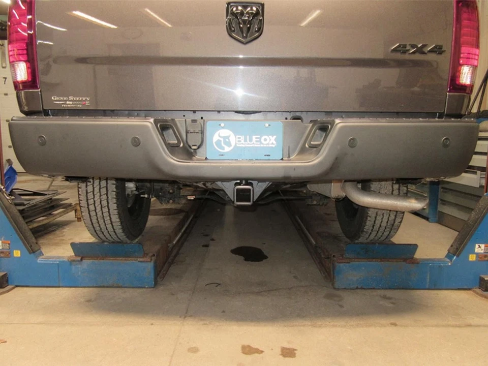 Blue Ox Trailer Hitch - Receiver Hitch, Class IV, 2" Receiver - Image 1 of 4