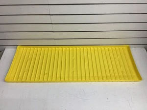Bandeja de gabinete de seguridad EAGLE 29053: gabinetes corrosivos ácidos, 15 gal/30 gal/45 gal, - Imagen 1 de 3