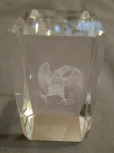 Eagle - Glass Crystal Paperweight - Laser Etched - Picture 1 of 4
