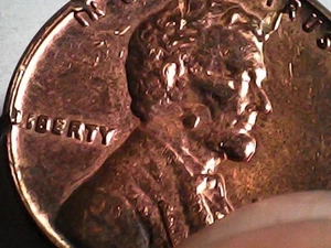 1960 D Lincoln Memorial Cent Weird Finish Horns Bump on Jaw Wild Looking Coin - Picture 1 of 23