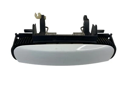 2002-2008 Audi A4 A4 Quattro Rear Right Side Exterior Door Handle 4B0839885 OEM - Image 1 of 4
