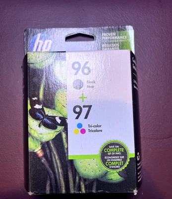 Cartuchos de tinta originales HP 96 y 97 de julio de 2017 negros y tricolores C9353FN Foto 1 de 2