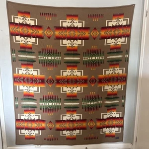Vtg Pendleton Blanket 62" by 76" Chief Joseph Beaver State 100% Wool Oregon - Picture 1 of 6