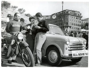 JULA DE PALMA R RISSO RALLYE DEL CINEMA FIAT 1100 MOTO GUZZI MOBILOIL FOTO - Imagen 1 de 1