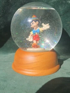 DISNEY Pinocchio Snow Globe First Limited Edition - Picture 1 of 5