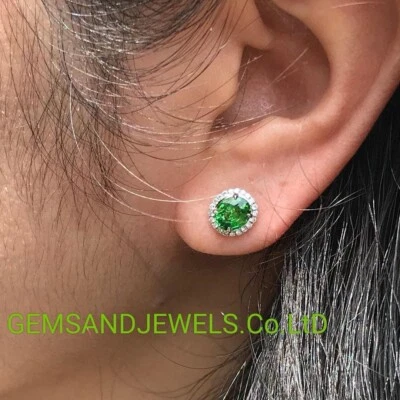 GRANATE TSAVORITA - Pendientes pequeños genuinos de plata de ley 925 verde brillante Foto 1 de 3